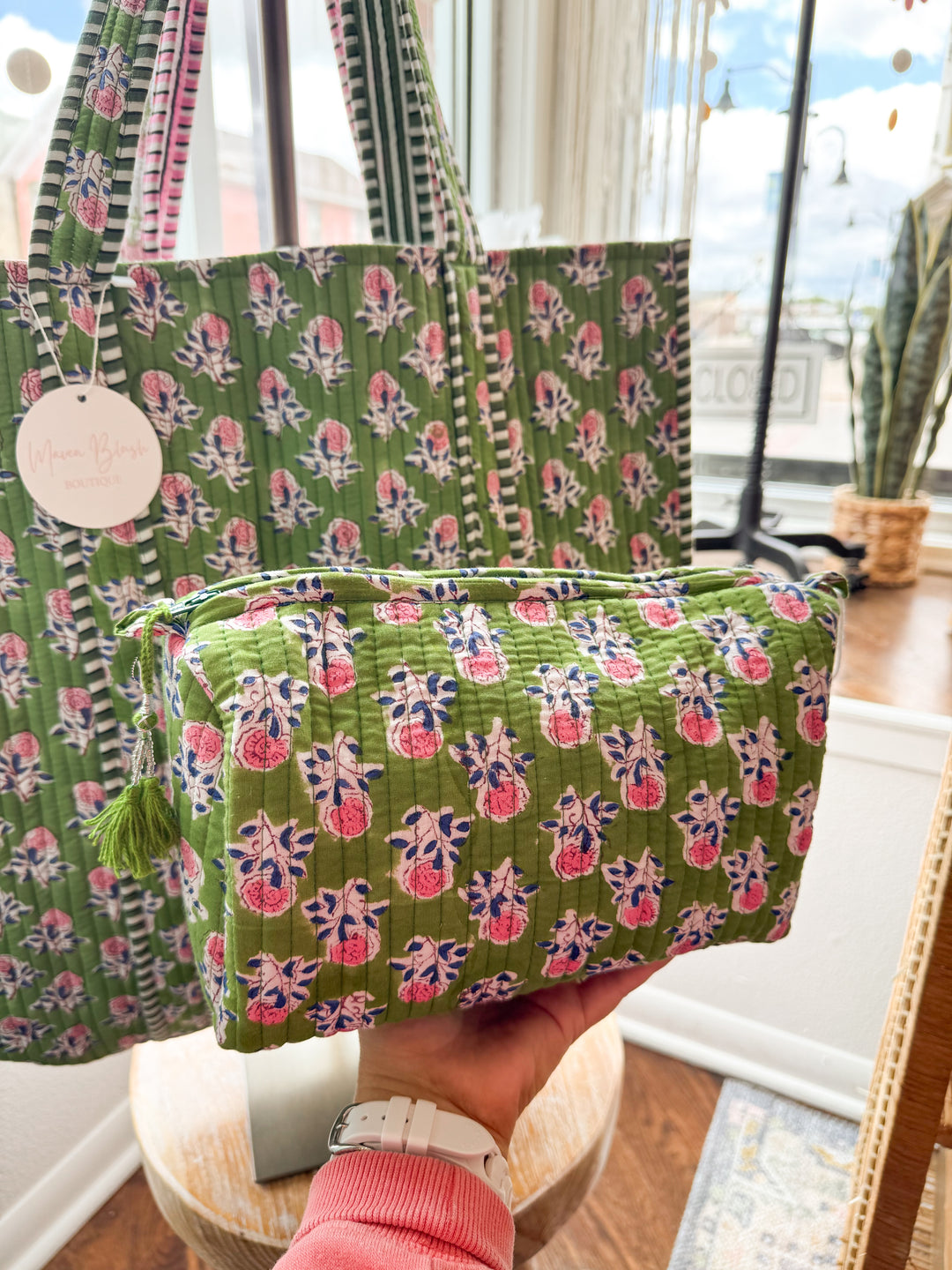 Poppy Quilted Oversized Tote – Green Floral