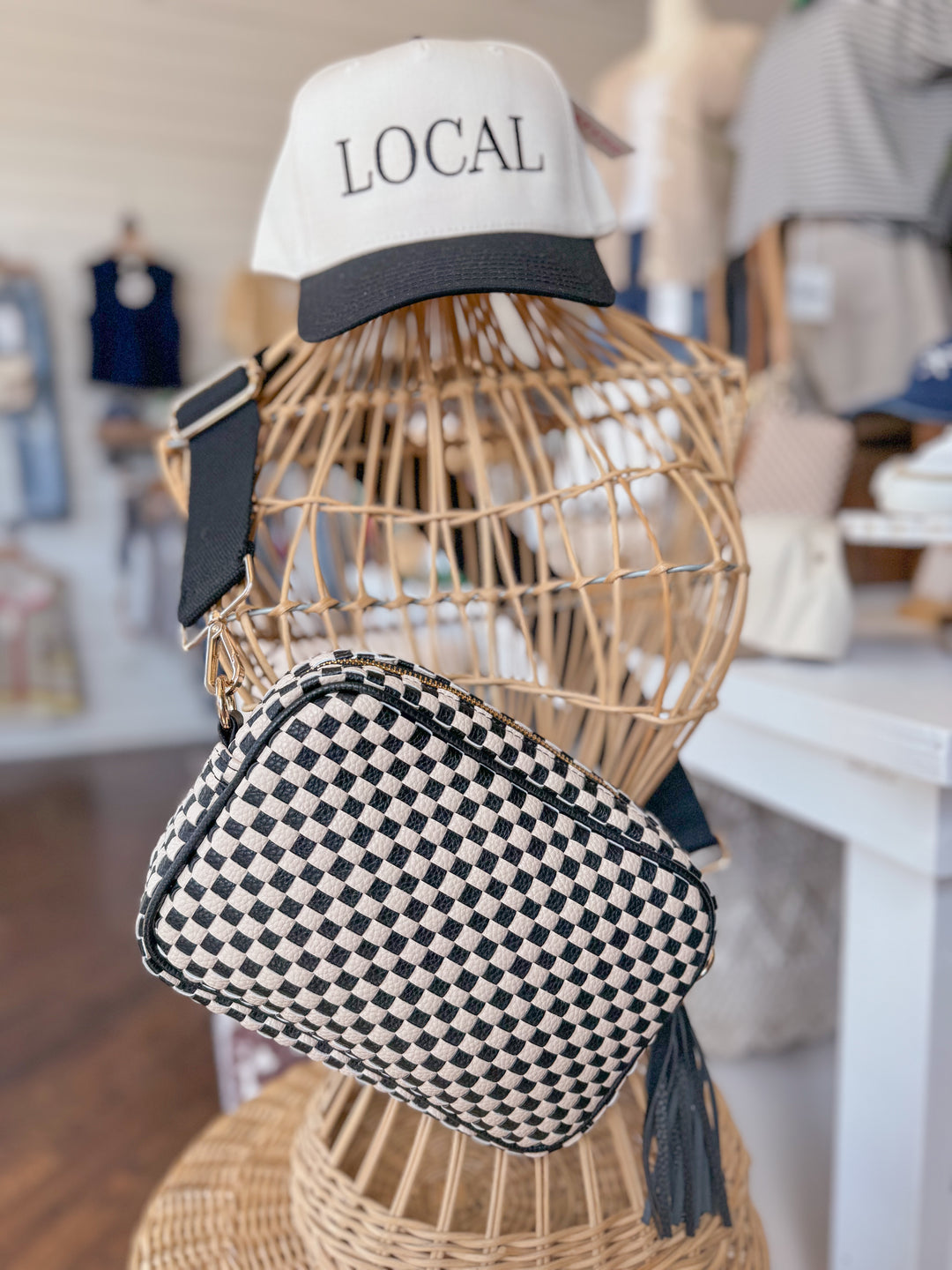 Woven Willow Camera Crossbody Bag - Checkered Black